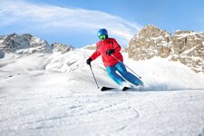 tirol ski person schnee neu