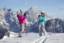winter schnee spass ski personen marketing